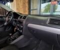 Білий Фольксваген Джетта, об'ємом двигуна 1.97 л та пробігом 180 тис. км за 9899 $, фото 52 на Automoto.ua