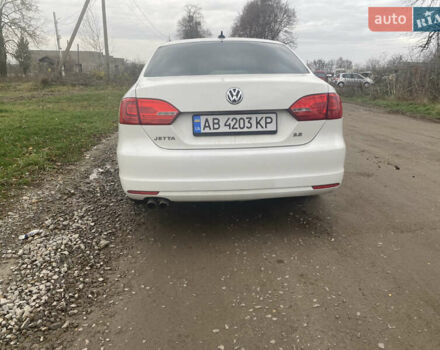 Белый Фольксваген Джетта, объемом двигателя 2.48 л и пробегом 213 тыс. км за 7777 $, фото 6 на Automoto.ua