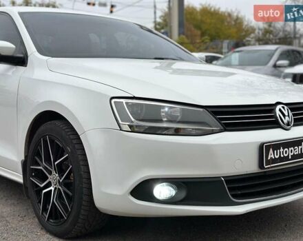 Белый Фольксваген Джетта, объемом двигателя 2.5 л и пробегом 265 тыс. км за 8590 $, фото 3 на Automoto.ua