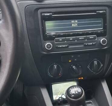 Білий Фольксваген Джетта, об'ємом двигуна 1.98 л та пробігом 283 тис. км за 7500 $, фото 23 на Automoto.ua