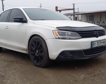 Білий Фольксваген Джетта, об'ємом двигуна 2.5 л та пробігом 131 тис. км за 8500 $, фото 2 на Automoto.ua