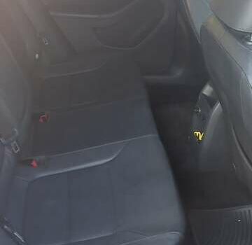 Белый Фольксваген Джетта, объемом двигателя 2.48 л и пробегом 241 тыс. км за 8900 $, фото 14 на Automoto.ua