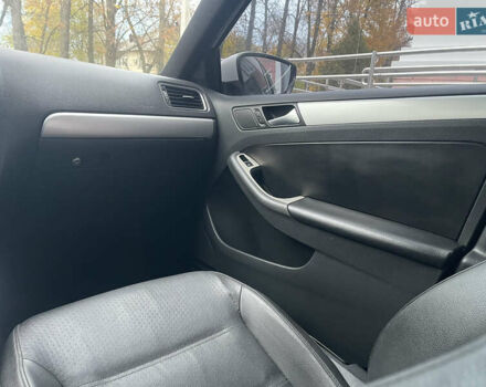 Білий Фольксваген Джетта, об'ємом двигуна 2.5 л та пробігом 257 тис. км за 8700 $, фото 10 на Automoto.ua