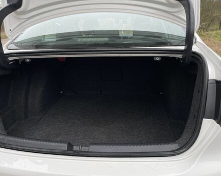 Белый Фольксваген Джетта, объемом двигателя 2.5 л и пробегом 284 тыс. км за 8000 $, фото 9 на Automoto.ua