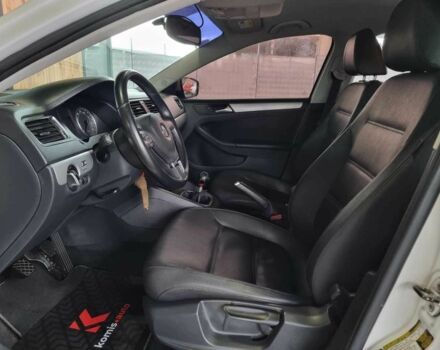 Білий Фольксваген Джетта, об'ємом двигуна 1.97 л та пробігом 180 тис. км за 10399 $, фото 9 на Automoto.ua