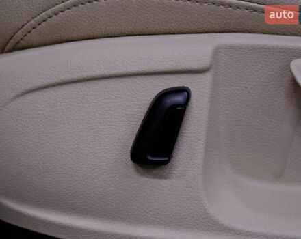 Білий Фольксваген Джетта, об'ємом двигуна 2.5 л та пробігом 168 тис. км за 8900 $, фото 17 на Automoto.ua