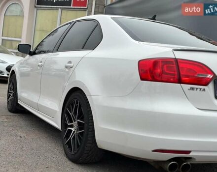 Белый Фольксваген Джетта, объемом двигателя 2.5 л и пробегом 265 тыс. км за 8590 $, фото 9 на Automoto.ua