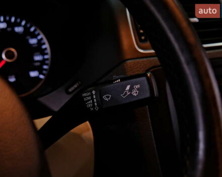 Білий Фольксваген Джетта, об'ємом двигуна 2.5 л та пробігом 168 тис. км за 8900 $, фото 22 на Automoto.ua