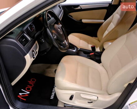 Білий Фольксваген Джетта, об'ємом двигуна 2.5 л та пробігом 168 тис. км за 8900 $, фото 25 на Automoto.ua