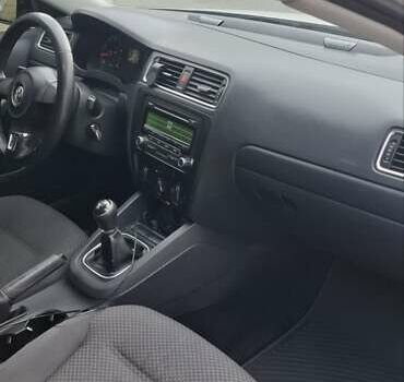 Білий Фольксваген Джетта, об'ємом двигуна 1.98 л та пробігом 283 тис. км за 7500 $, фото 9 на Automoto.ua