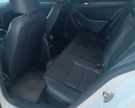 Белый Фольксваген Джетта, объемом двигателя 2.5 л и пробегом 350 тыс. км за 7800 $, фото 6 на Automoto.ua