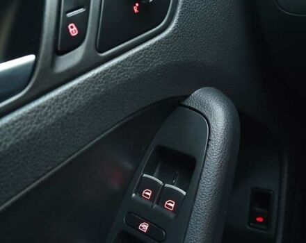 Білий Фольксваген Джетта, об'ємом двигуна 2 л та пробігом 280 тис. км за 8999 $, фото 12 на Automoto.ua