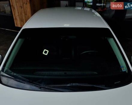 Білий Фольксваген Джетта, об'ємом двигуна 1.97 л та пробігом 180 тис. км за 9899 $, фото 29 на Automoto.ua