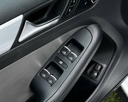 Белый Фольксваген Джетта, объемом двигателя 1.4 л и пробегом 187 тыс. км за 9200 $, фото 8 на Automoto.ua