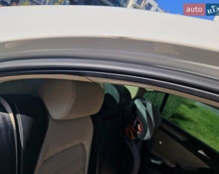 Білий Фольксваген Джетта, об'ємом двигуна 2.5 л та пробігом 196 тис. км за 9900 $, фото 30 на Automoto.ua
