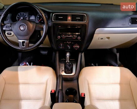 Білий Фольксваген Джетта, об'ємом двигуна 2.5 л та пробігом 168 тис. км за 8900 $, фото 40 на Automoto.ua