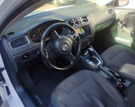 Белый Фольксваген Джетта, объемом двигателя 2 л и пробегом 269 тыс. км за 7199 $, фото 12 на Automoto.ua