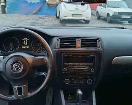 Білий Фольксваген Джетта, об'ємом двигуна 1.39 л та пробігом 261 тис. км за 9300 $, фото 12 на Automoto.ua