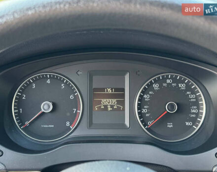 Фольксваген Джетта 2012 в Виннице на Automoto.ua Белый Фольксваген Джетта, объемом двигателя 2.48 л и пробегом 199 тыс. км за 8500 $, фото 29 на Automoto.ua