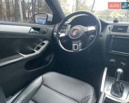 Білий Фольксваген Джетта, об'ємом двигуна 2.5 л та пробігом 257 тис. км за 8700 $, фото 8 на Automoto.ua