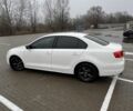 Білий Фольксваген Джетта, об'ємом двигуна 2 л та пробігом 207 тис. км за 7500 $, фото 2 на Automoto.ua