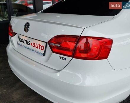 Білий Фольксваген Джетта, об'ємом двигуна 1.97 л та пробігом 180 тис. км за 9899 $, фото 10 на Automoto.ua