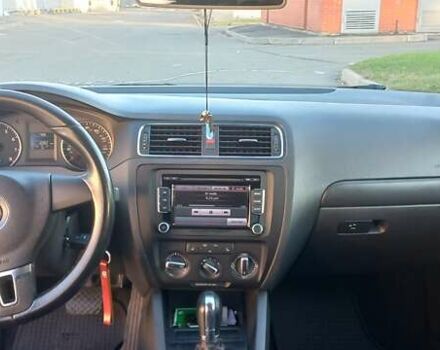 Белый Фольксваген Джетта, объемом двигателя 2.48 л и пробегом 241 тыс. км за 8900 $, фото 10 на Automoto.ua