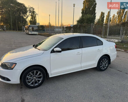 Білий Фольксваген Джетта, об'ємом двигуна 2.5 л та пробігом 278 тис. км за 9300 $, фото 2 на Automoto.ua