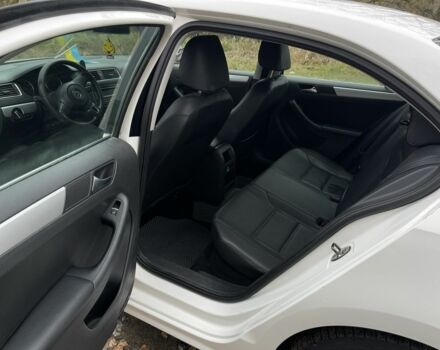 Белый Фольксваген Джетта, объемом двигателя 2.5 л и пробегом 284 тыс. км за 8000 $, фото 8 на Automoto.ua