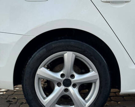 Фольксваген Джетта 2012 в Виннице на Automoto.ua Белый Фольксваген Джетта, объемом двигателя 2.48 л и пробегом 199 тыс. км за 8500 $, фото 22 на Automoto.ua