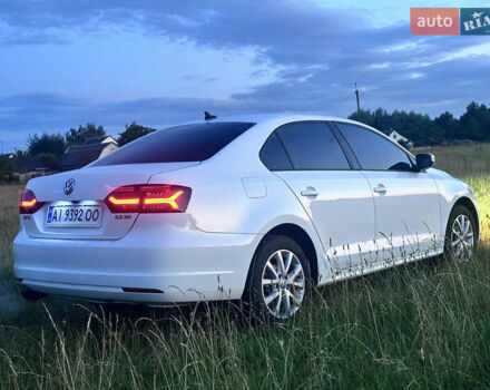 Белый Фольксваген Джетта, объемом двигателя 2.5 л и пробегом 203 тыс. км за 10500 $, фото 11 на Automoto.ua