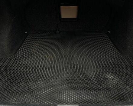 Белый Фольксваген Джетта, объемом двигателя 2.5 л и пробегом 162 тыс. км за 8500 $, фото 19 на Automoto.ua