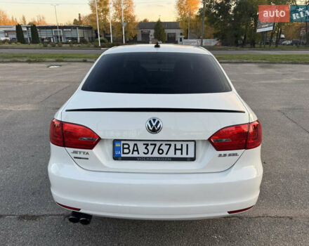 Білий Фольксваген Джетта, об'ємом двигуна 2.5 л та пробігом 278 тис. км за 9300 $, фото 3 на Automoto.ua