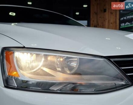 Білий Фольксваген Джетта, об'ємом двигуна 1.97 л та пробігом 180 тис. км за 9899 $, фото 25 на Automoto.ua