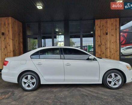 Білий Фольксваген Джетта, об'ємом двигуна 1.97 л та пробігом 180 тис. км за 9899 $, фото 4 на Automoto.ua