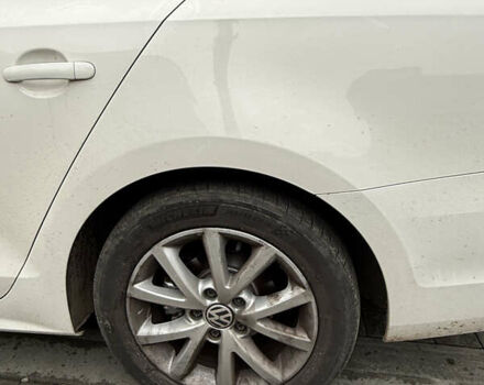 Белый Фольксваген Джетта, объемом двигателя 2.48 л и пробегом 209 тыс. км за 8300 $, фото 9 на Automoto.ua