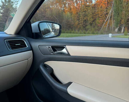 Фольксваген Джетта 2012 в Виннице на Automoto.ua Белый Фольксваген Джетта, объемом двигателя 2.48 л и пробегом 199 тыс. км за 8500 $, фото 39 на Automoto.ua