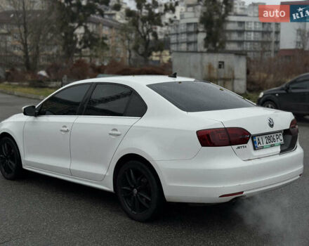 Белый Фольксваген Джетта, объемом двигателя 2.48 л и пробегом 277 тыс. км за 9000 $, фото 2 на Automoto.ua