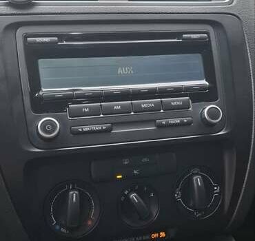 Білий Фольксваген Джетта, об'ємом двигуна 1.98 л та пробігом 283 тис. км за 7500 $, фото 21 на Automoto.ua