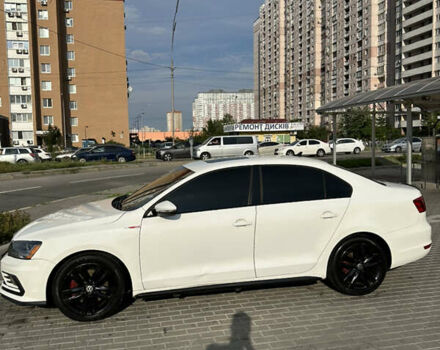 Белый Фольксваген Джетта, объемом двигателя 1.98 л и пробегом 209 тыс. км за 10000 $, фото 3 на Automoto.ua