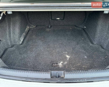 Фольксваген Джетта 2012 в Виннице на Automoto.ua Белый Фольксваген Джетта, объемом двигателя 2.48 л и пробегом 199 тыс. км за 8500 $, фото 45 на Automoto.ua