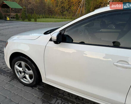 Фольксваген Джетта 2012 в Виннице на Automoto.ua Белый Фольксваген Джетта, объемом двигателя 2.48 л и пробегом 199 тыс. км за 8500 $, фото 18 на Automoto.ua