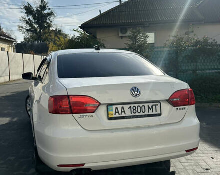 Белый Фольксваген Джетта, объемом двигателя 2.5 л и пробегом 252 тыс. км за 7700 $, фото 2 на Automoto.ua