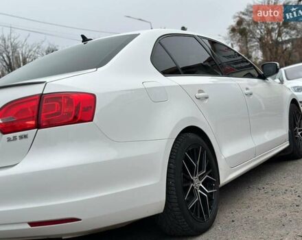 Белый Фольксваген Джетта, объемом двигателя 2.5 л и пробегом 265 тыс. км за 8590 $, фото 8 на Automoto.ua