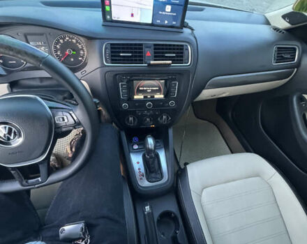 Білий Фольксваген Джетта, об'ємом двигуна 2.48 л та пробігом 238 тис. км за 9500 $, фото 15 на Automoto.ua