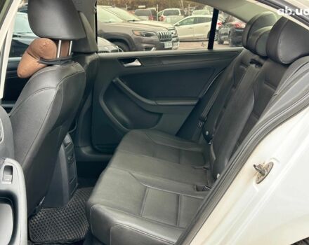 Белый Фольксваген Джетта, объемом двигателя 2.5 л и пробегом 265 тыс. км за 8590 $, фото 13 на Automoto.ua