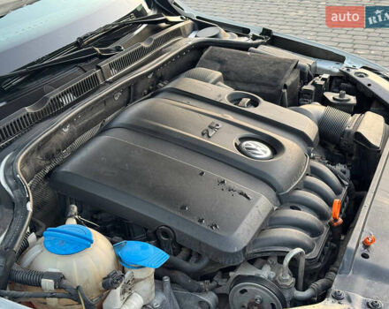 Фольксваген Джетта 2012 в Виннице на Automoto.ua Белый Фольксваген Джетта, объемом двигателя 2.48 л и пробегом 199 тыс. км за 8500 $, фото 47 на Automoto.ua