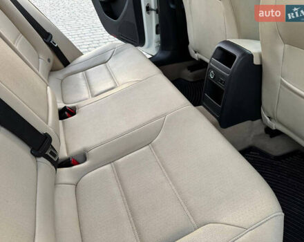 Фольксваген Джетта 2012 в Виннице на Automoto.ua Белый Фольксваген Джетта, объемом двигателя 2.48 л и пробегом 199 тыс. км за 8500 $, фото 41 на Automoto.ua