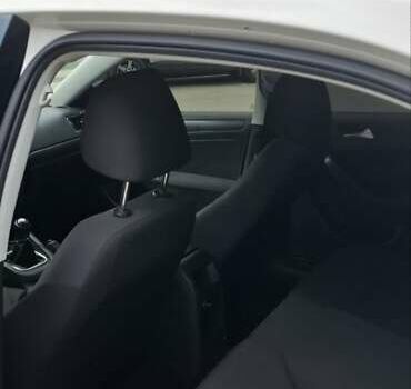 Білий Фольксваген Джетта, об'ємом двигуна 1.98 л та пробігом 283 тис. км за 7500 $, фото 15 на Automoto.ua