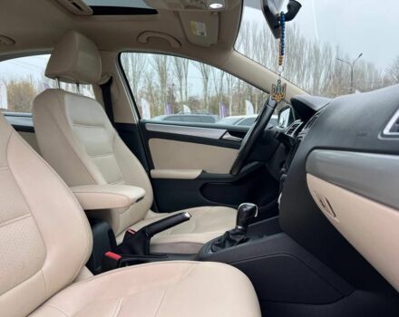 Белый Фольксваген Джетта, объемом двигателя 2.5 л и пробегом 162 тыс. км за 8500 $, фото 16 на Automoto.ua